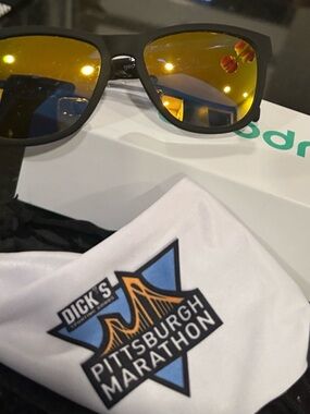 goodr Sunglasses w/ Pittsburgh Skyline